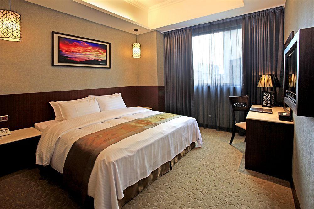 Guanko Hotel Ťia-i Exteriér fotografie