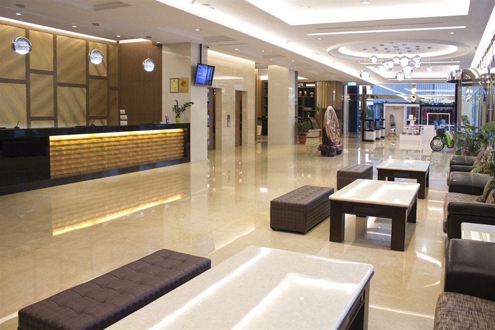 Guanko Hotel Ťia-i Exteriér fotografie